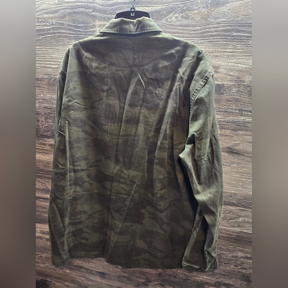 Abercrombie & Fitch Camouflage Shirt Jacket Men's Large Army Green Pockets - Picture 2 of 3